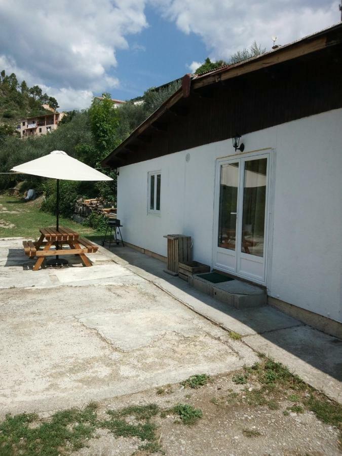La Ferme Des Cailletiers Chez Marco Villa Luceram Exterior photo
